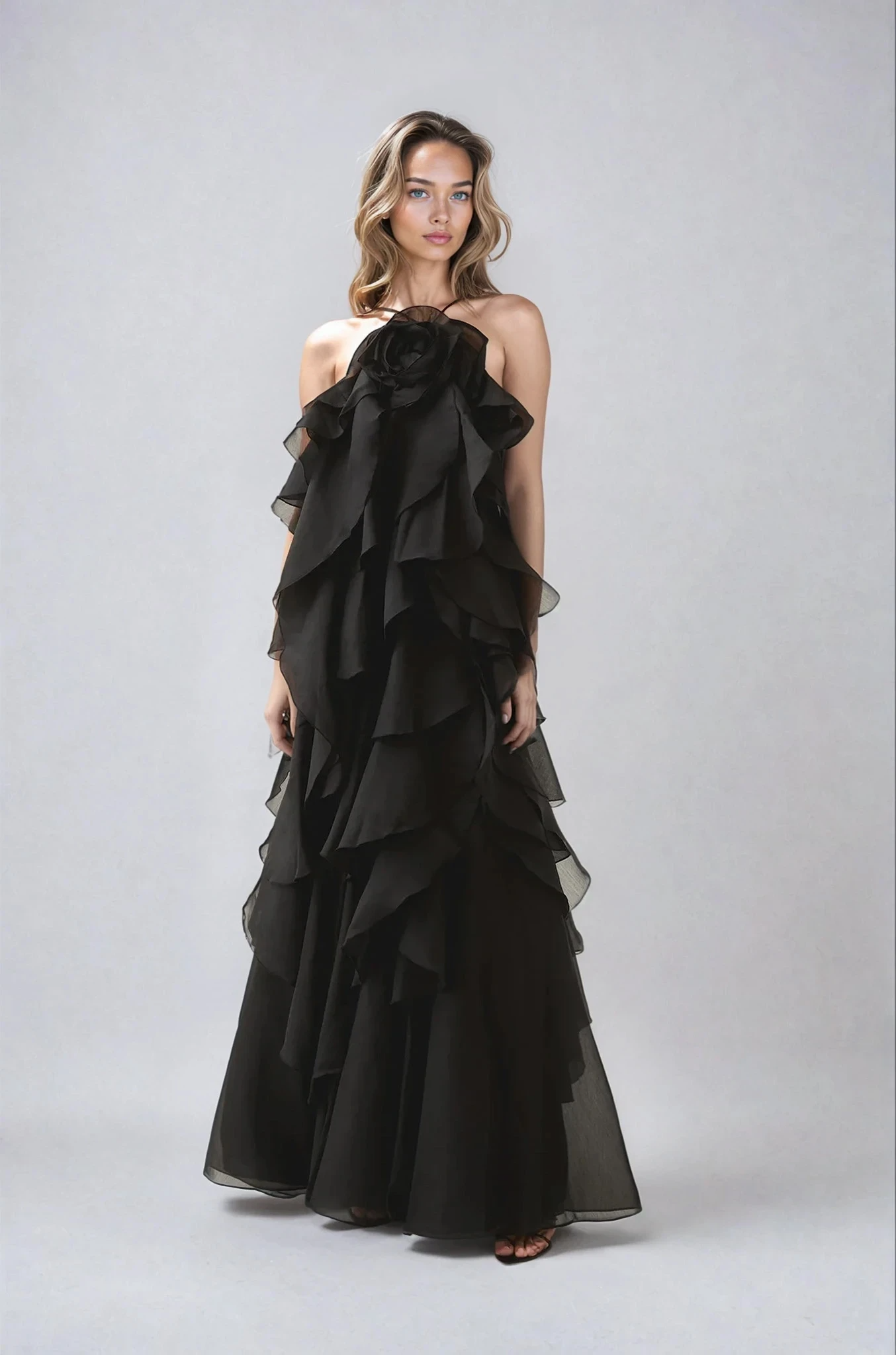 Lyna – Robe longue fluide à volants