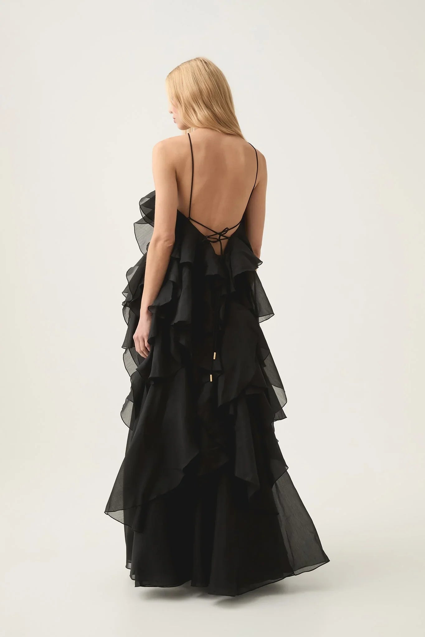 Lyna – Robe longue fluide à volants