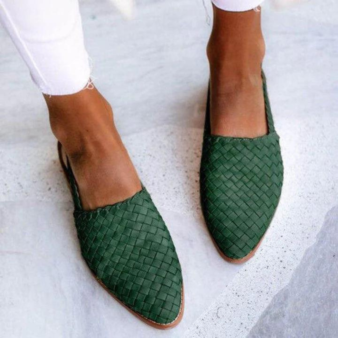 Rianna – Sandales Plates Artisanales