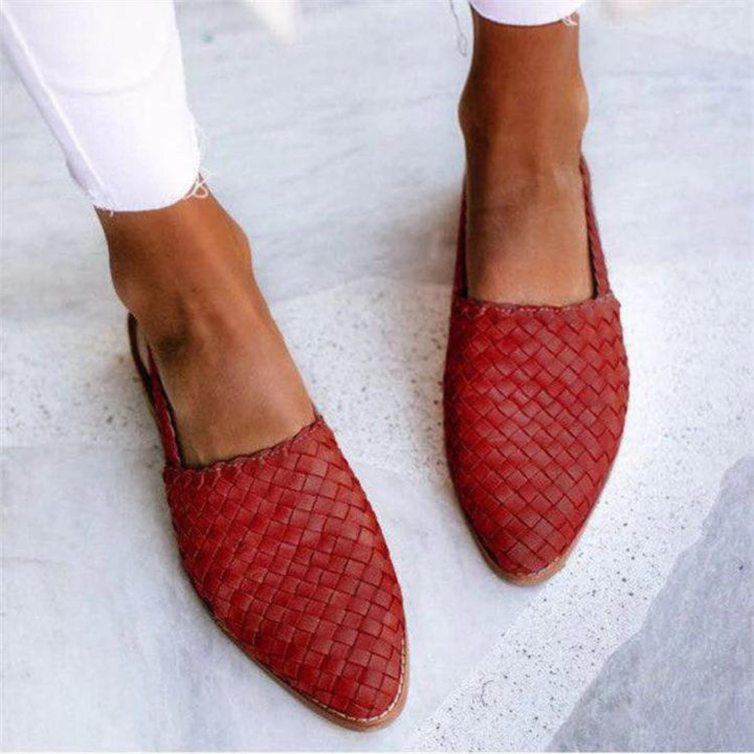 Rianna – Sandales Plates Artisanales