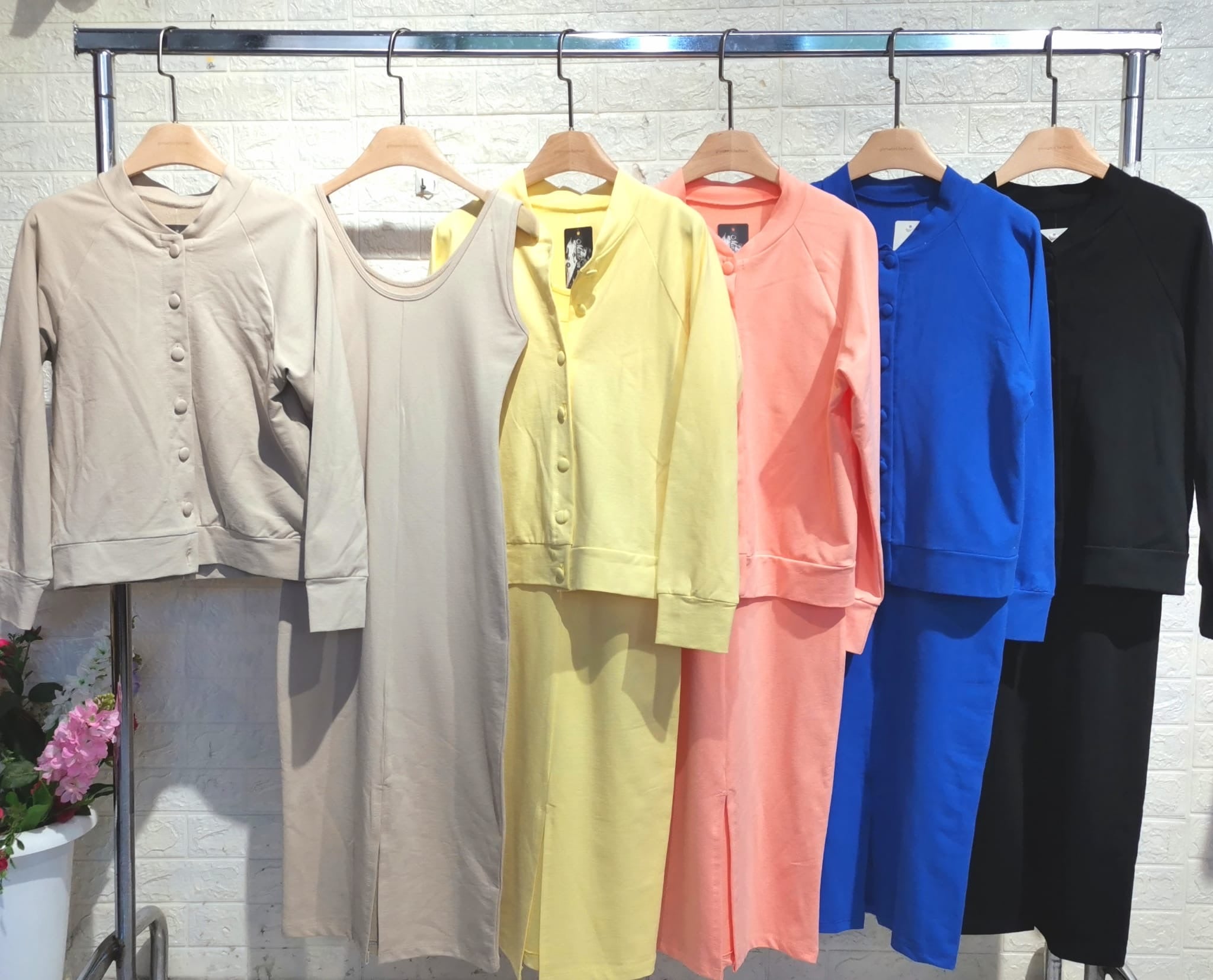 Hélène - Robe côtelée & veste bomber