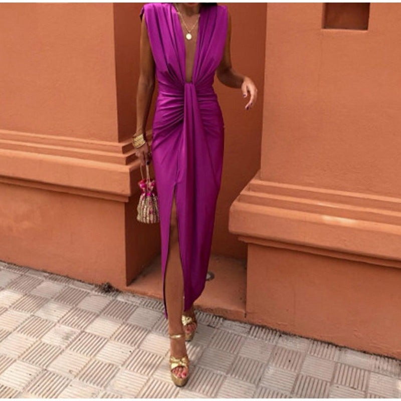 Fara | Robe de fête avec décolleté profond