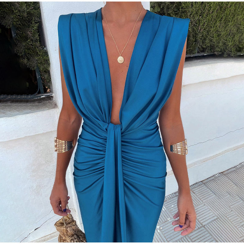 Fara | Robe de fête avec décolleté profond