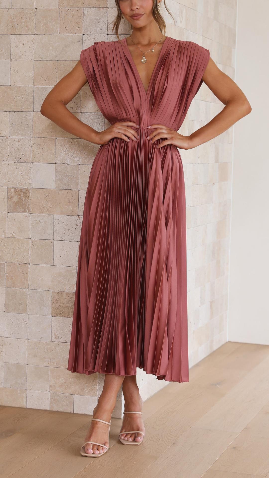 Adeline - Robe plissée élégante