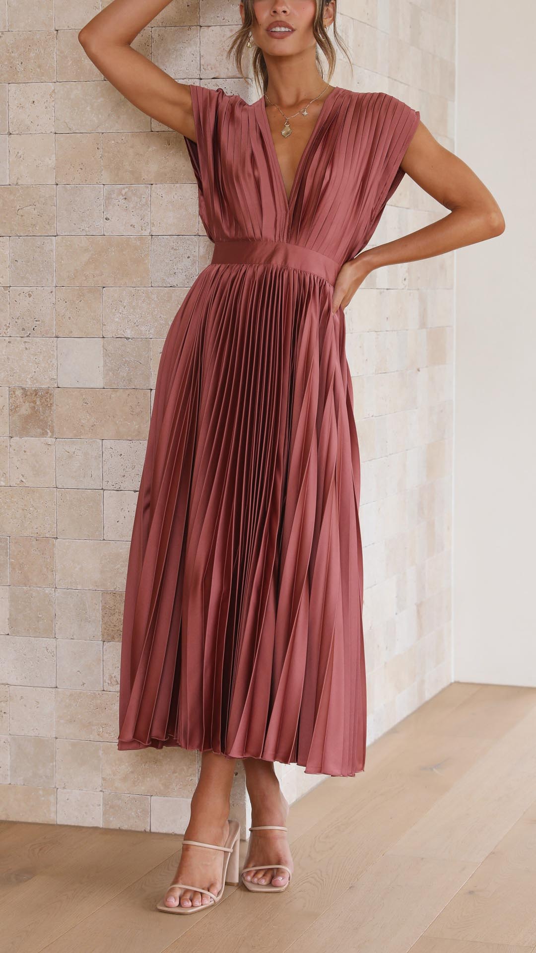 Adeline - Robe plissée élégante