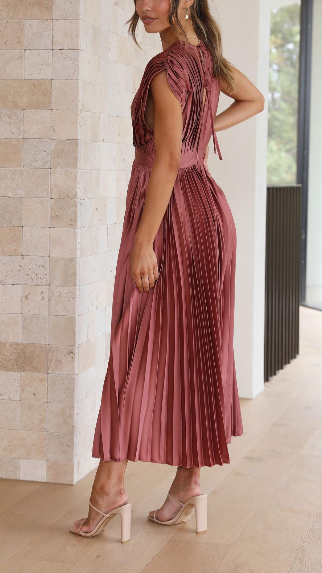 Adeline - Robe plissée élégante