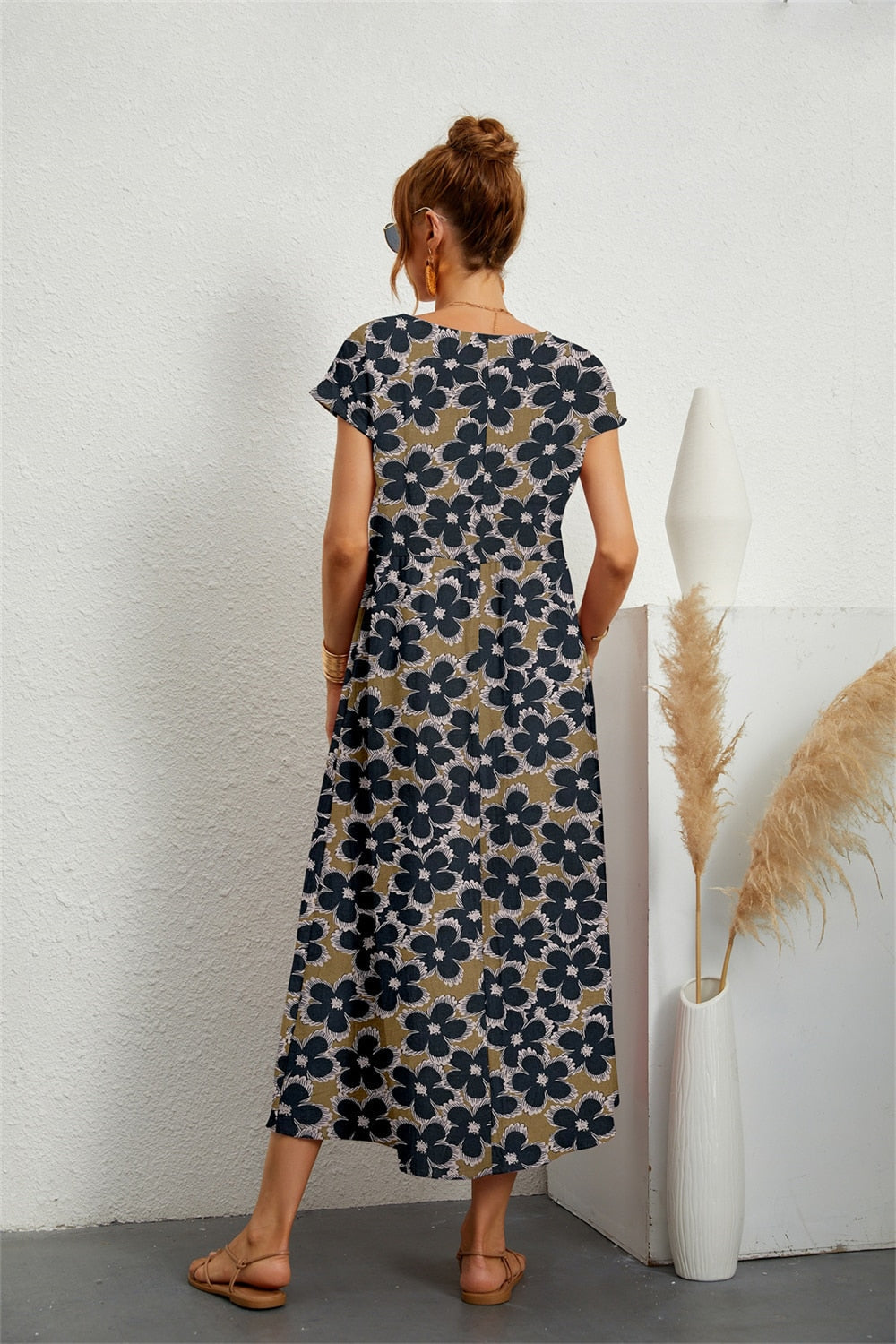 Henrielle – Robe Midi à Motifs Floraux