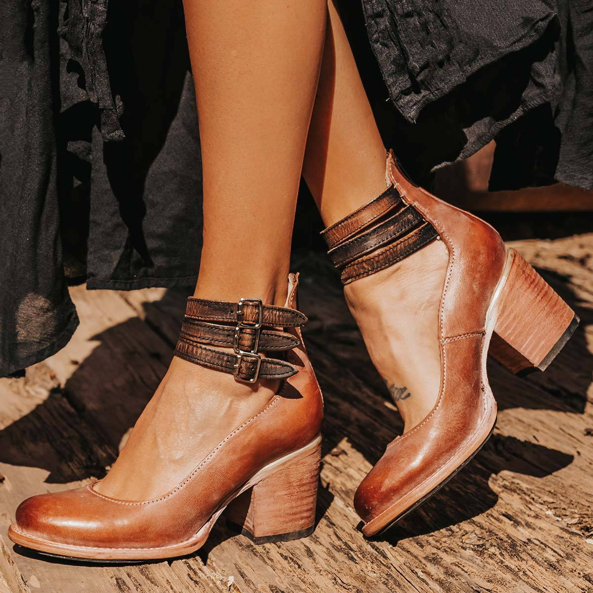 JULIA | BOTTES ÉLÉGANTES
