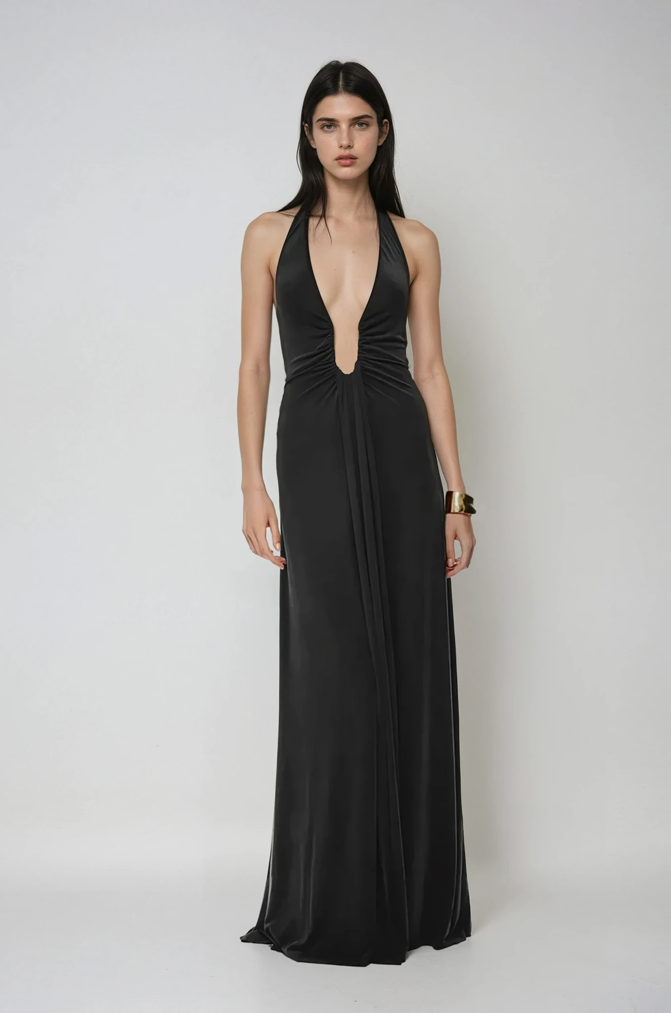 Ève – Robe à col profond