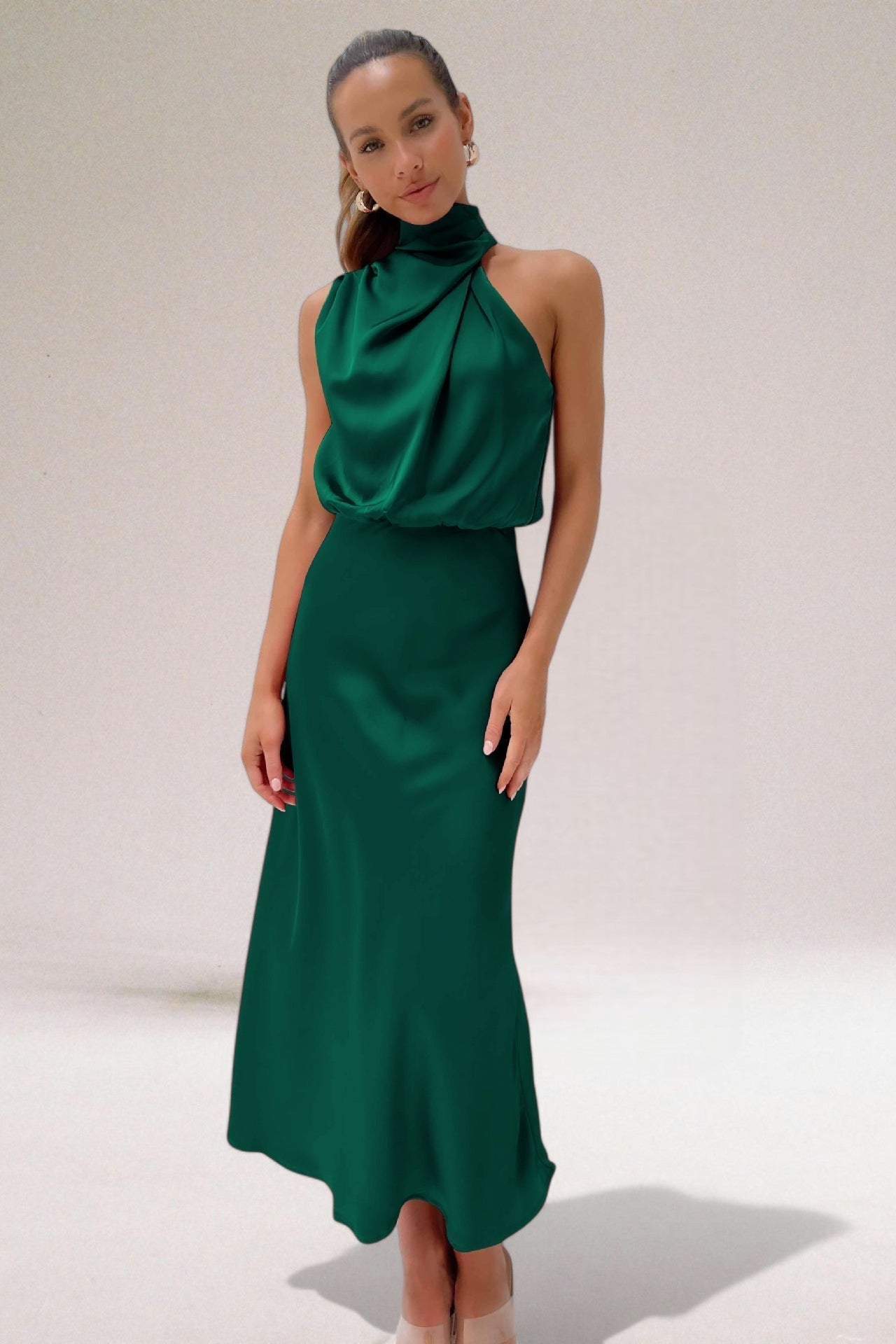Flavia – Robe Satin Premium
