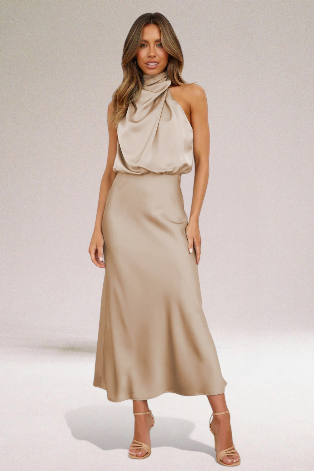 Flavia – Robe Satin Premium